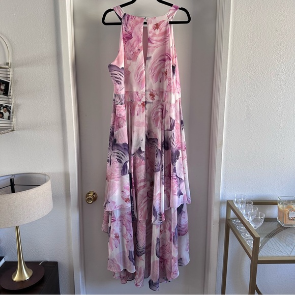 Spring High-Low Floral Dress - Picture 3 of 4